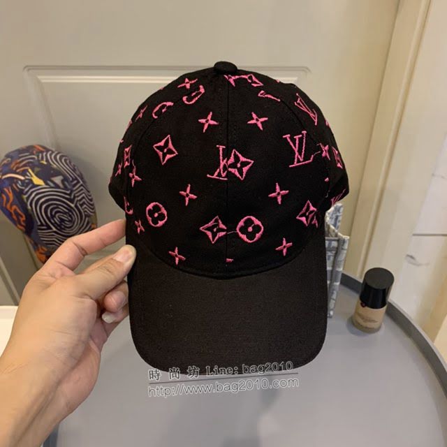 LV男女同款帽子 路易威登拼接刺繡款棒球帽  mm1655